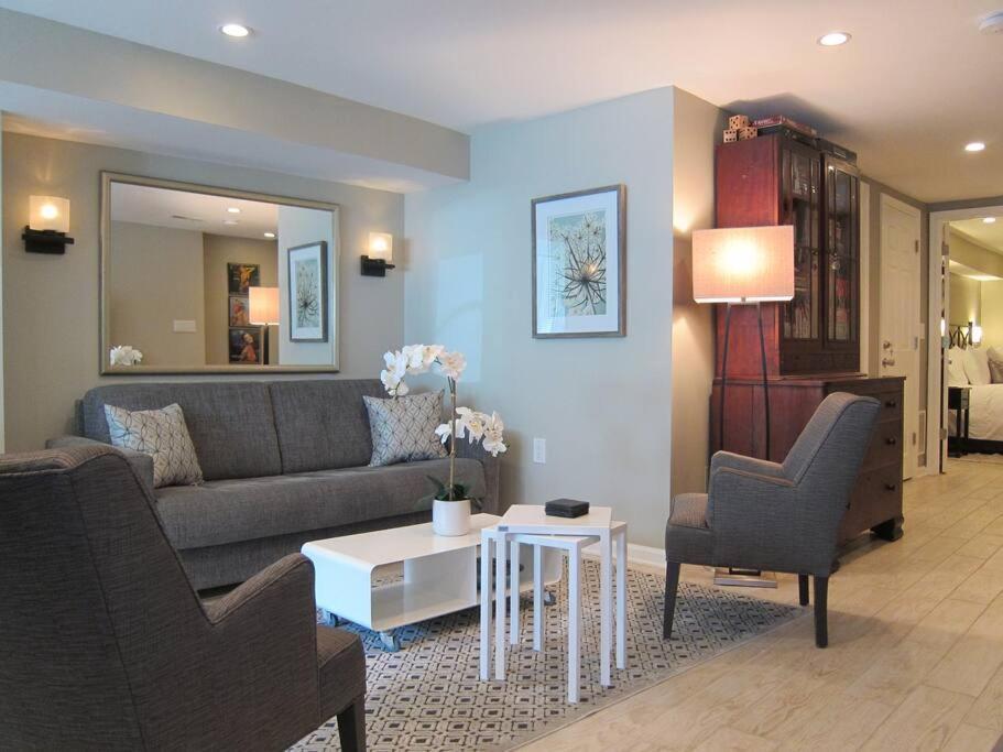Stylish Renovated Flat, Central, Walk To Dc Sights Washington Eksteriør bilde